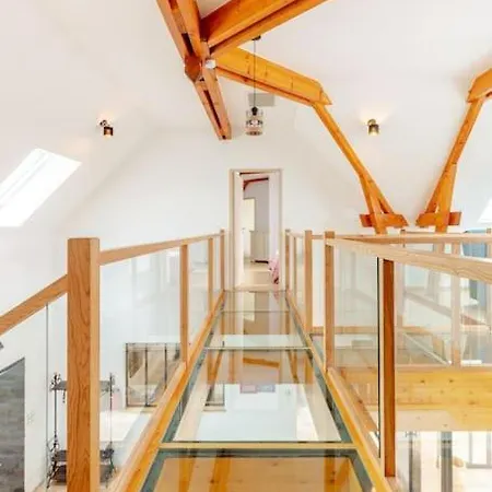 Maison D'architecte Et Sa Piscine Privee * Soulitre