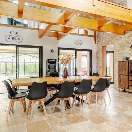 Maison D'architecte Et Sa Piscine Privee Holiday home