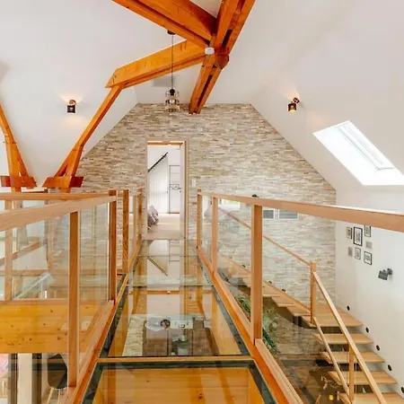 Maison D'architecte Et Sa Piscine Privee *