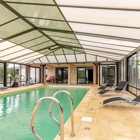 Holiday home Maison D'architecte Et Sa Piscine Privee Soulitre